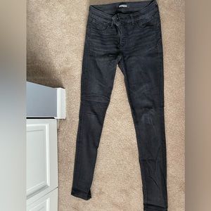 Express Perfect Lift Jeans